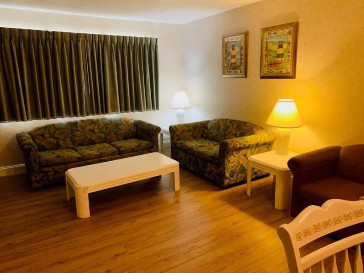 מירטל ביץ' *Delightful Family Beach Retreat*Pool, Steps To The Sand*H32-3 מראה חיצוני תמונה